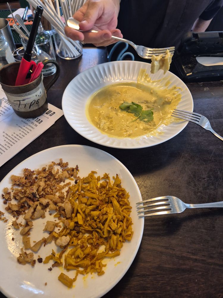 Fine dining restaurant plate with Provero protein cut